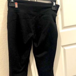 Zella girl black cropped leggings